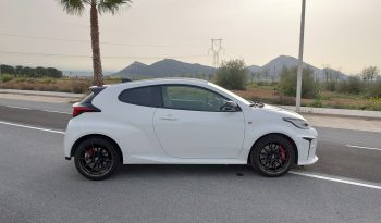 
										TOYOTA YARIS GR CIRCUIT PACK full									